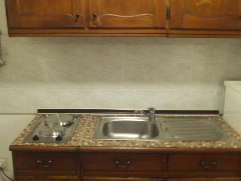 Apartment In Kustici With Balcony, Wifi, Washing Machine Kültér fotó